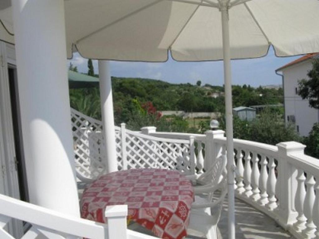 Barbat na Rabu Apartments With A Parking Space Barbat, Rab - 16816 מראה חיצוני תמונה